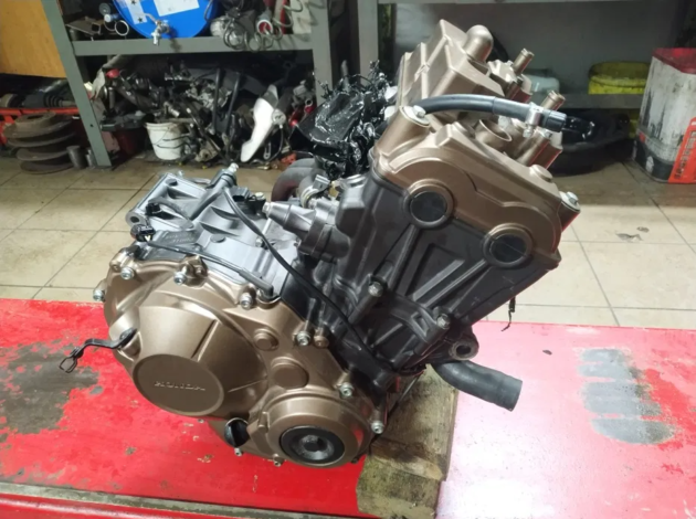 Двигатель Honda CBR650R 2020+ RH01E