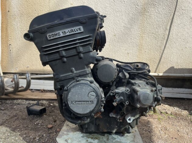 Двигатель Kawasaki GTR 1000 (ZG1000) 1986-2006 ZGT00AE 