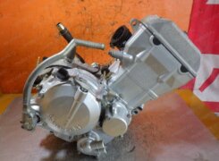 Двигатель Kawasaki KLX250 R/SR  1993-1996 LX250DE Двигатель Kawasaki KLX250 R/SR  1993-1996 LX250DE