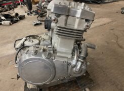 Двигатель Kawasaki Vulcan 500 1996-2009 EX500AE Двигатель Kawasaki Vulcan 500 1996-2009 EX500AE