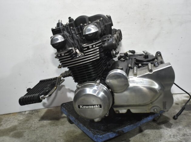 Двигатель Kawasaki Zephyr 750 (ZR750) 1991-2006 ZR750CE
