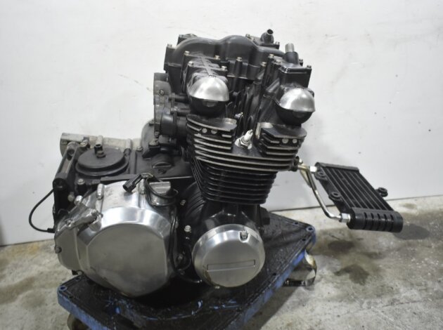 Двигатель Kawasaki Zephyr 750 (ZR750) 1991-2006 ZR750CE
