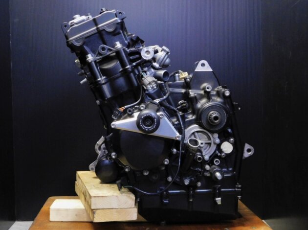 Двигатель Kawasaki ZX10R 2006-2007 ZXT00DE