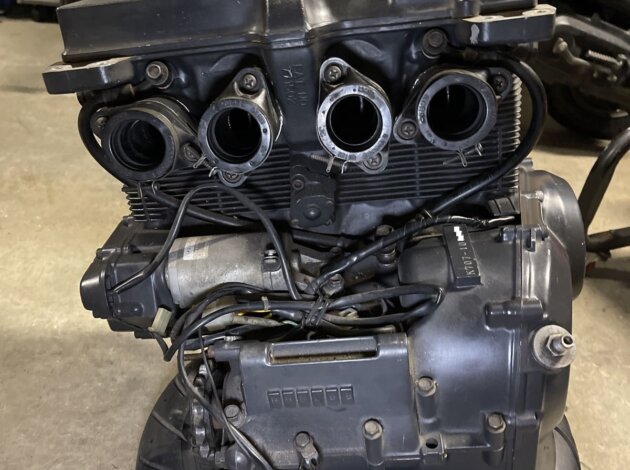 Двигатель Suzuki GSX-R400 1988-1989 K707