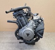 Двигатель Triumph Streed Triple 765