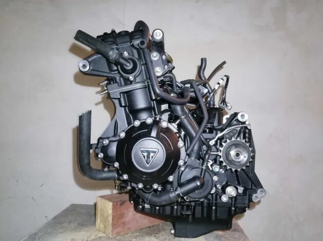 Двигатель Triumph Tiger 1050 Sport  2016+