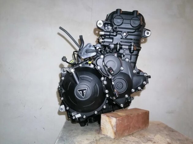Двигатель Triumph Tiger 1050 Sport  2016+