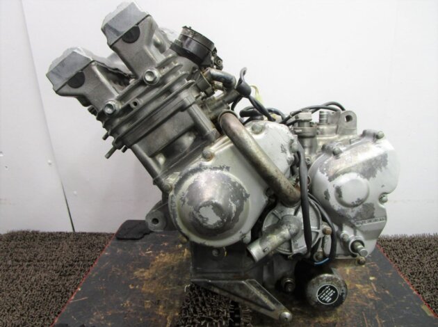 Двигатель Yamaha FZR250 1989-1994 1HX