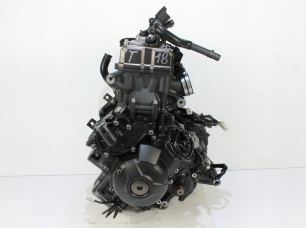 Двигатель Yamaha MT-09 2014-2020 N701E