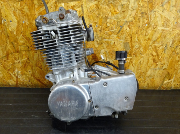 Двигатель Yamaha SR500 1985-1999 2J2