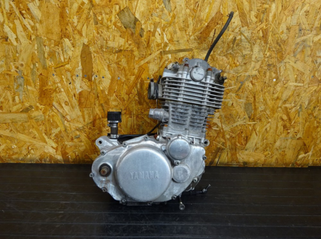 Двигатель Yamaha SR500 1985-1999 2J2