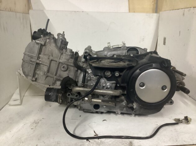 Двигатель Yamaha T-MAX 530 2015-2016 J413E