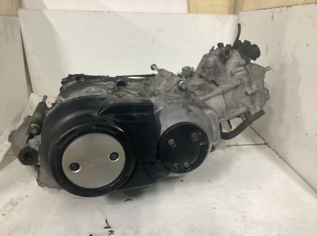 Двигатель Yamaha T-MAX 530 2015-2016 J413E